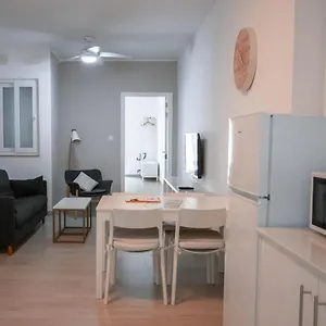 https://the-three-trees-apartments.qawrahotelsmalta.org